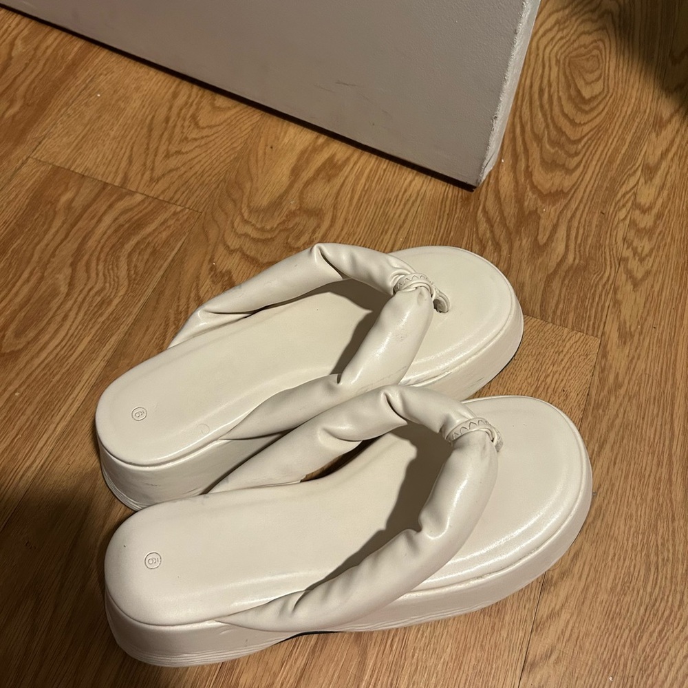 Women's Cream Platform Sandals